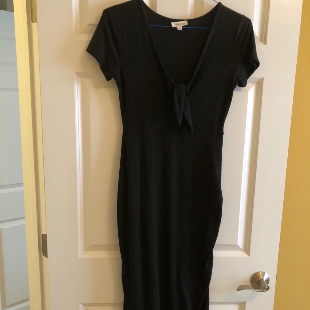 Fitted long black dress